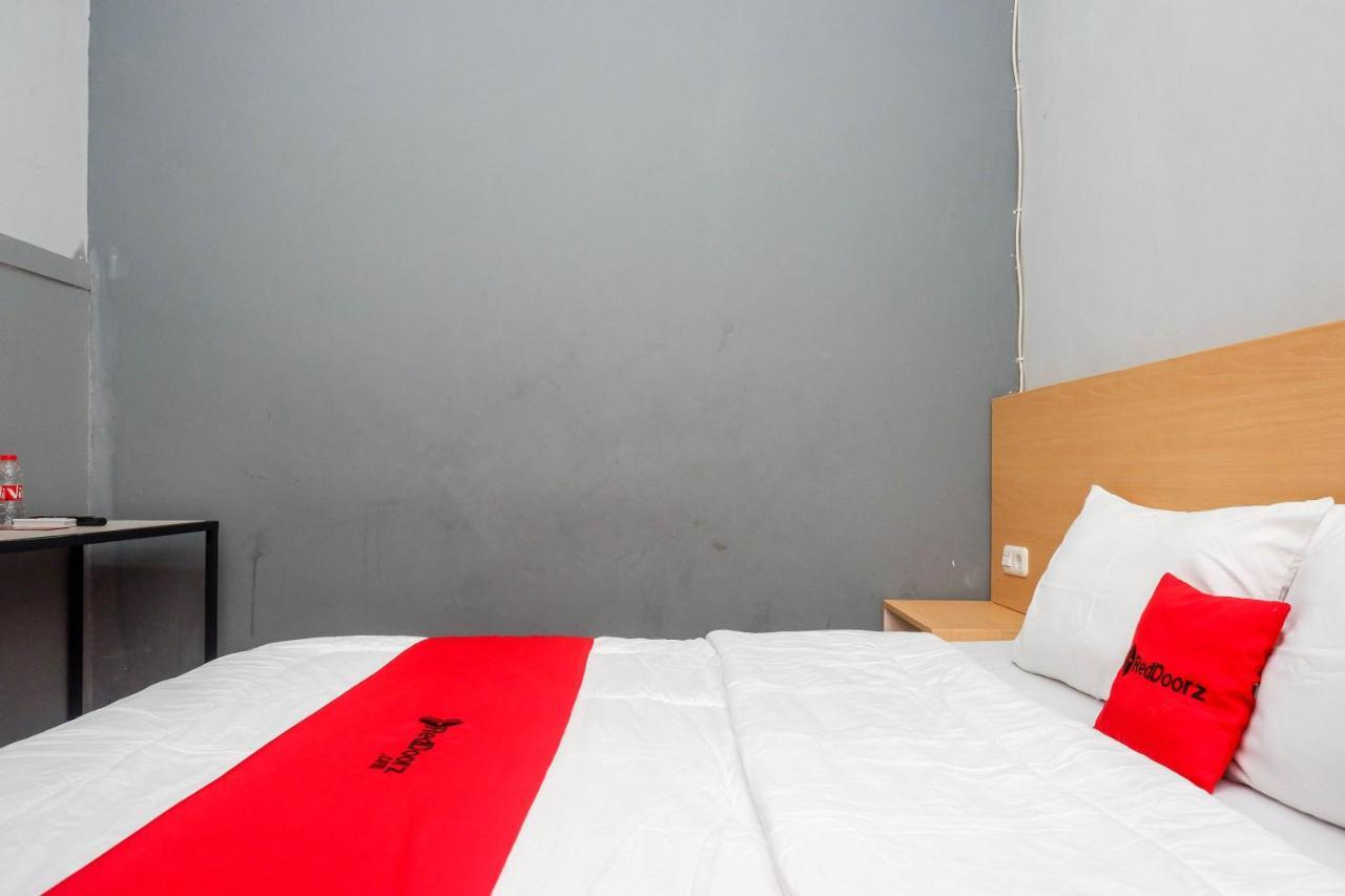 Reddoorz Syariah Near Exit Tol Batang Hotel Pekalongan